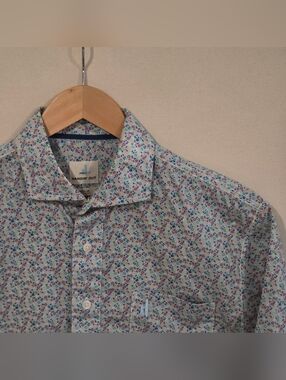 Johnnie-O Short Sleeve Floral Button Down M